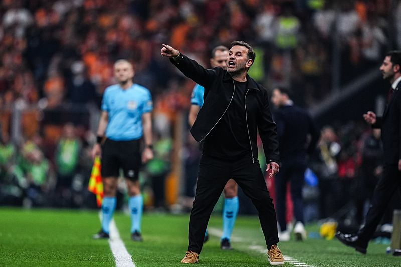 Galatasaray’da Okan Buruk farkı! 16 teknik direktöre bedel