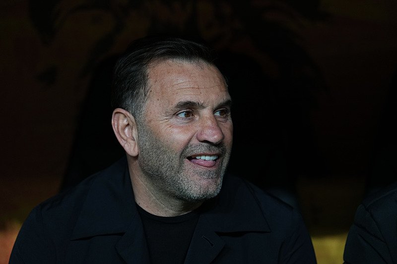 Galatasaray’da Okan Buruk’tan sözleşme açıklaması!