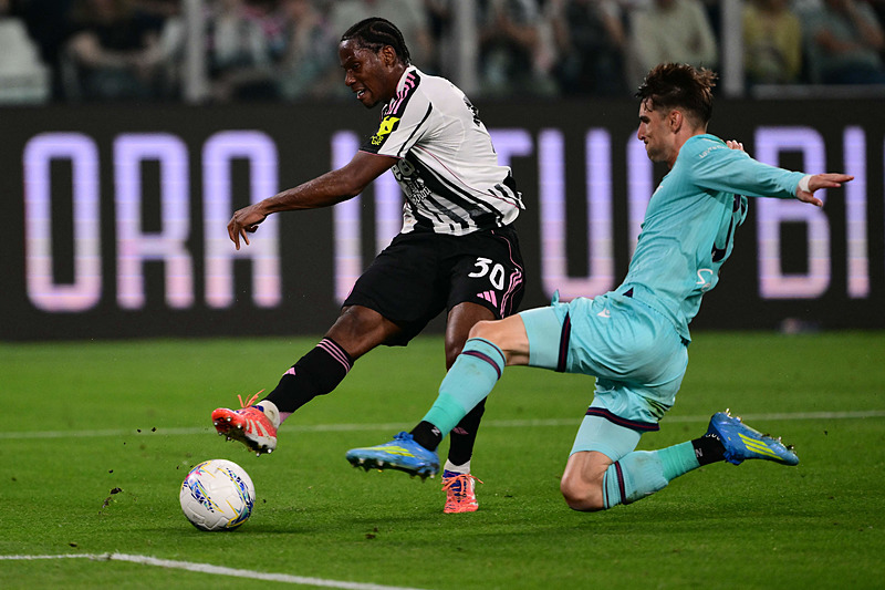 Jonathan David için Süper Lig’e transfer iddiası! Fenerbahçe ve Galatasaray...