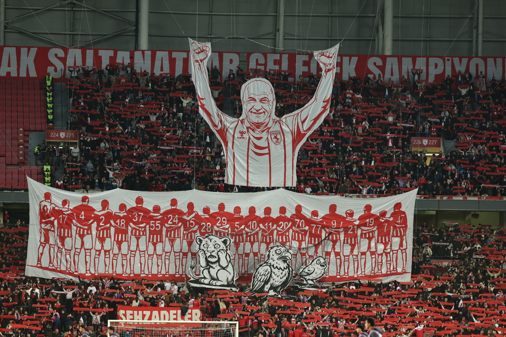 Spor yazarları Samsunspor-Galatasaray maçını yorumladı: Derbi sonrası kepenk indirmişler!