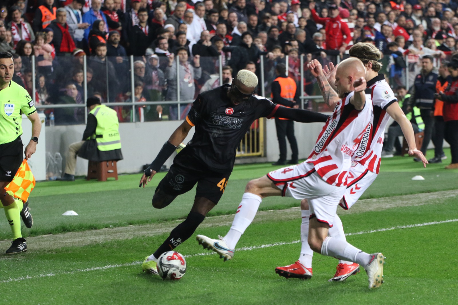 Spor yazarları Samsunspor-Galatasaray maçını yorumladı: Derbi sonrası kepenk indirmişler!