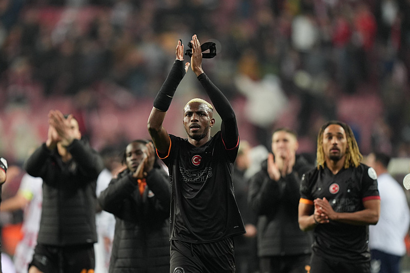 Eski futbolcudan Osimhen’e flaş uyarı: Her zaman günah keçisi bulacaklar!