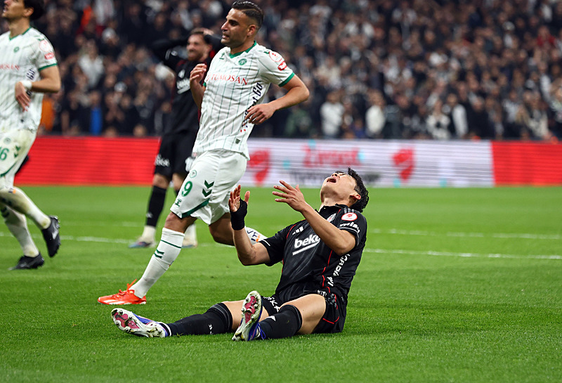 Spor yazarları Beşiktaş-TÜMOSAN Konyaspor maçını yorumladı: Beşiktaş’ı terk edin!
