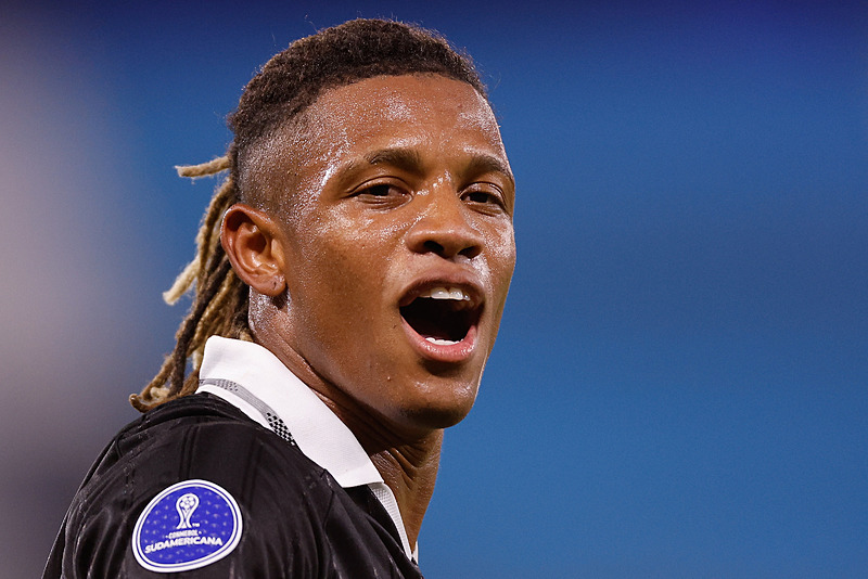 Galatasaray’a sürpriz transfer hamlesi! Aslan kesenin ağzını açıyor