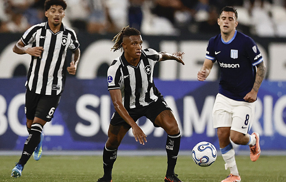 Galatasaray’a sürpriz transfer hamlesi! Aslan kesenin ağzını açıyor