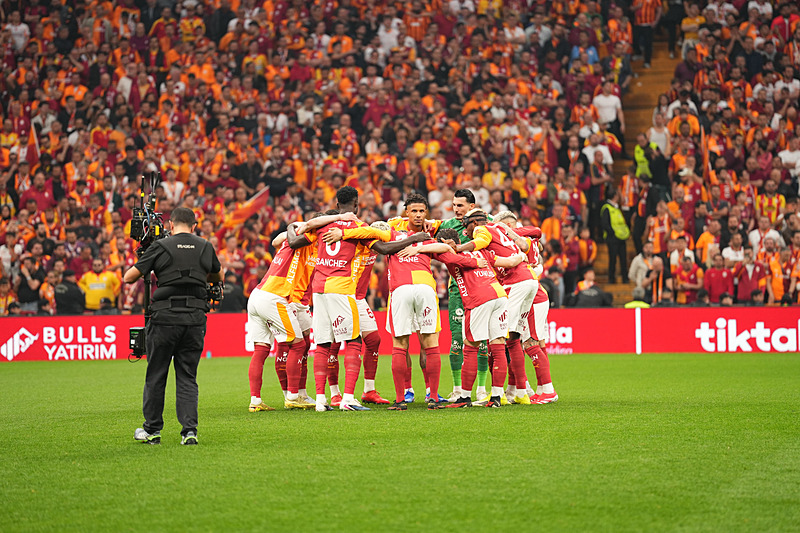 Fatih Terim’den Dursun Özbek ve Okan Buruk açıklaması