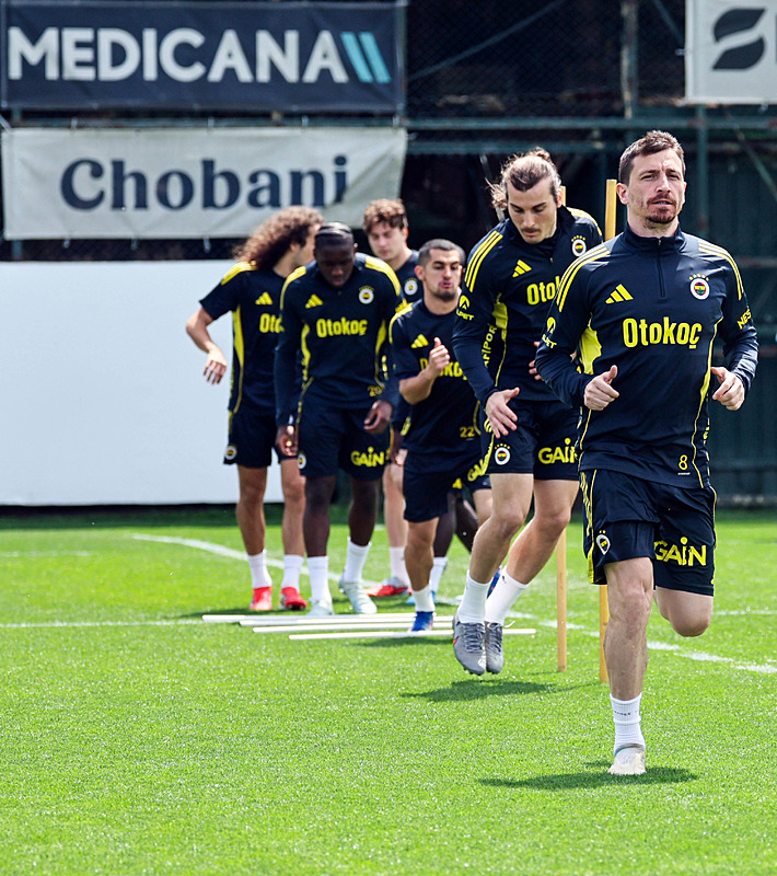 Fenerbahçe’ye UEFA’dan dev ceza geliyor! Seçim öncesi büyük şok