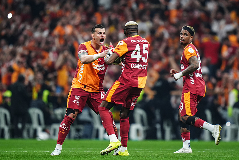 Dünya basını Galatasaray’ın şampiyonluğunu konuşuyor!