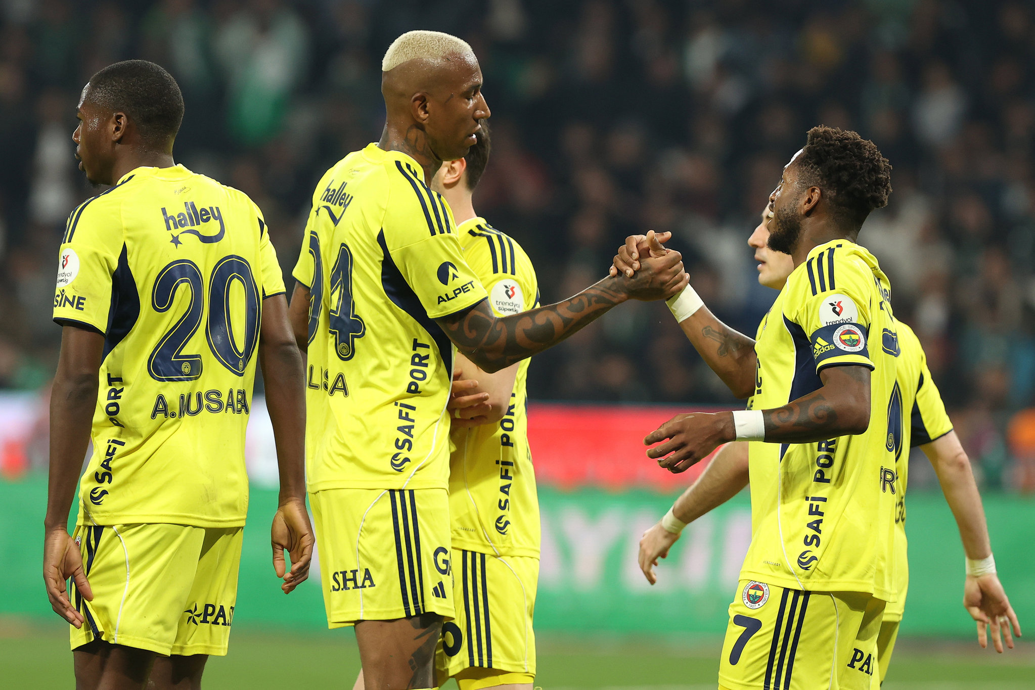 Spor yazarları TÜMOSAN Konyaspor-Fenerbahçe maçını değerlendirdi