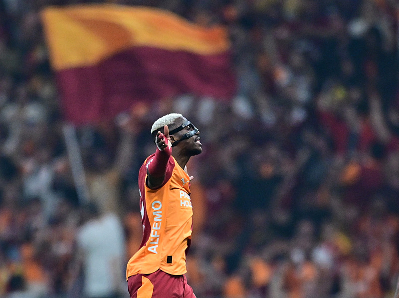 Jose Mourinho’dan Galatasaraylıları kızdıracak transfer! Cimbom’un yıldızını Real Madrid’e alacak