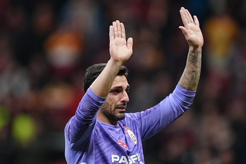 Ve Galatasaray’da ayrılık gerçekleşiyor! Süper Lig ekibine transfer oluyor