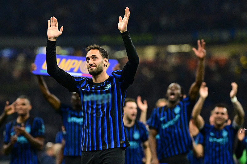 Fenerbahçe’den Galatasaray’a transfer çalımı isteği: Hakan Çalhanoğlu!
