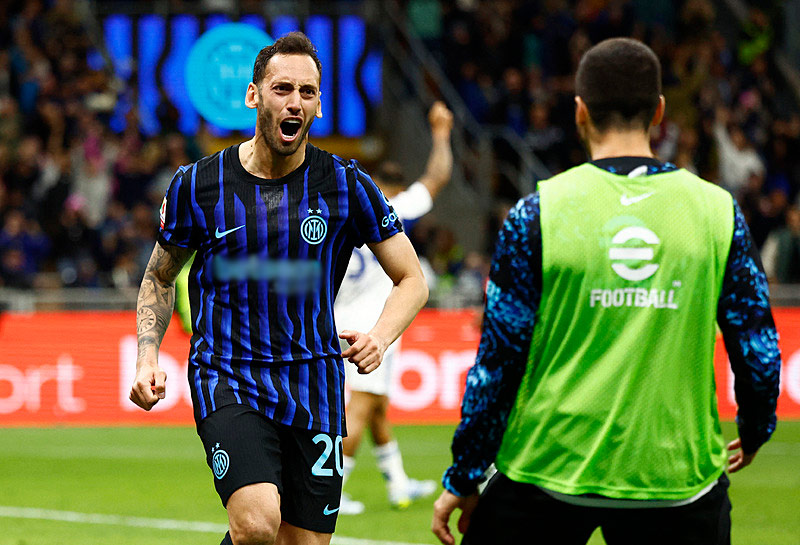Fenerbahçe’den Galatasaray’a transfer çalımı isteği: Hakan Çalhanoğlu!