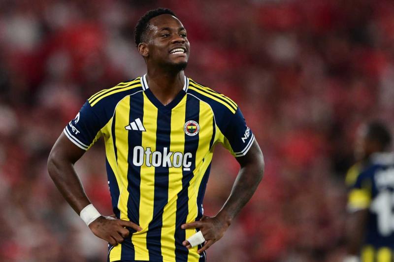 Galatasaray iddiaları ortaya çıkmıştı! Kulübünden açıklama geldi