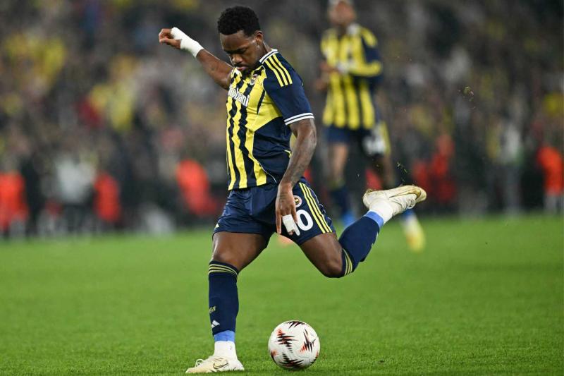Galatasaray iddiaları ortaya çıkmıştı! Kulübünden açıklama geldi