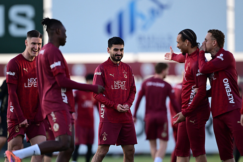 Galatasaray taraftarlarını heyecanlandıran gelişme! Bernardo Silva...