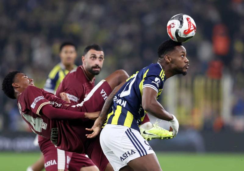 Galatasaray’dan Jhon Duran için flaş karar! Teklife verilen cevabı duyurdular