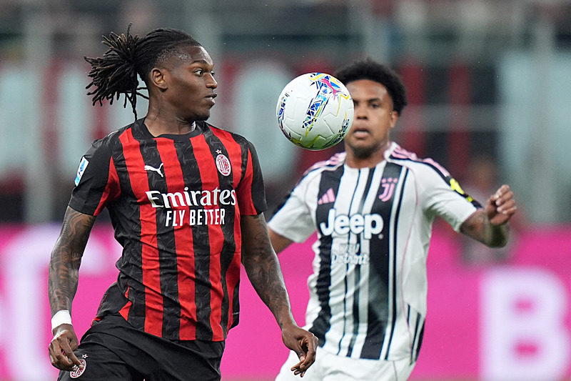 Rafael Leao Fenerbahçeli taraftarları kızdırdı! İşte beğendiği o paylaşım
