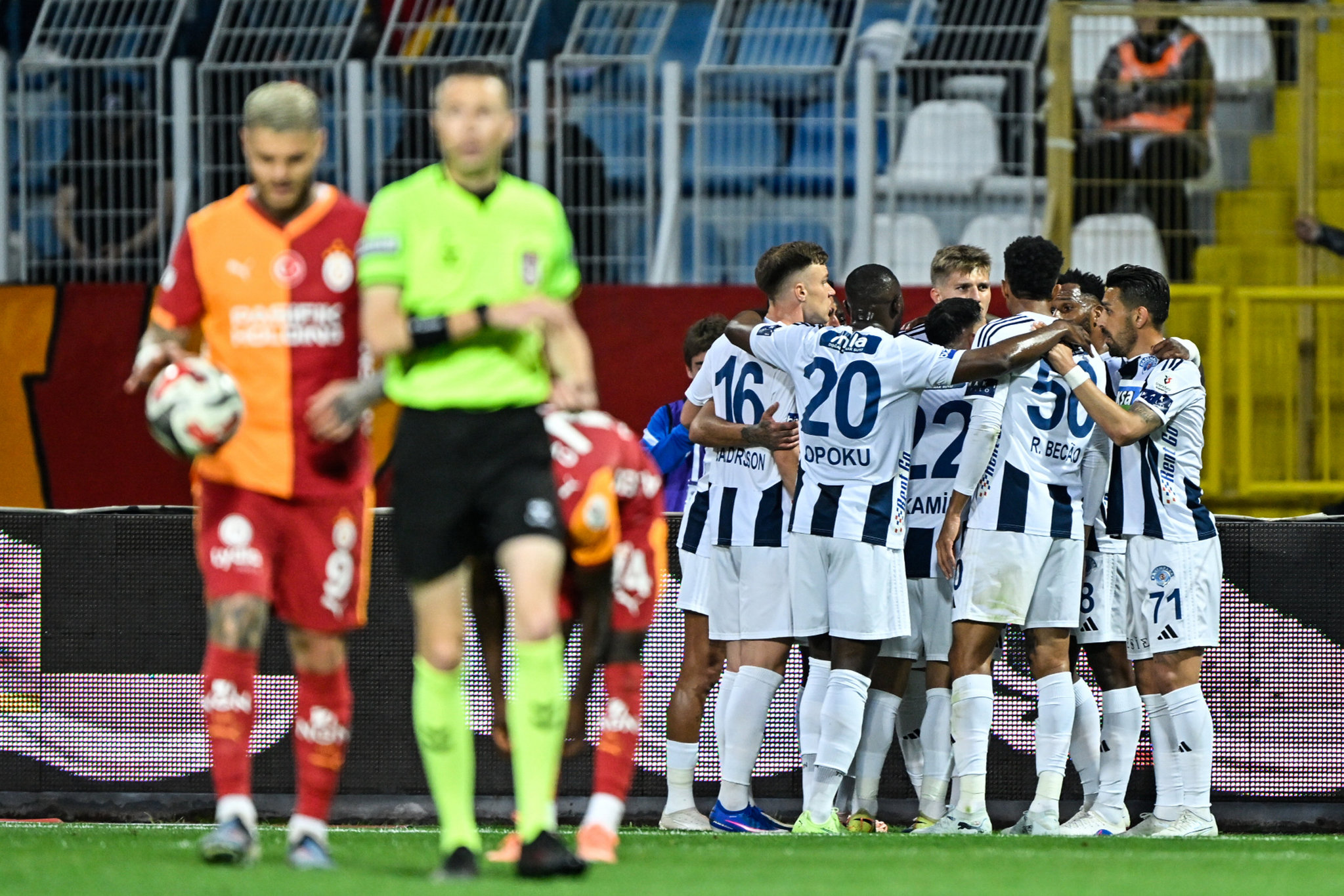 Spor yazarları Kasımpaşa-Galatasaray maçını yorumladı!