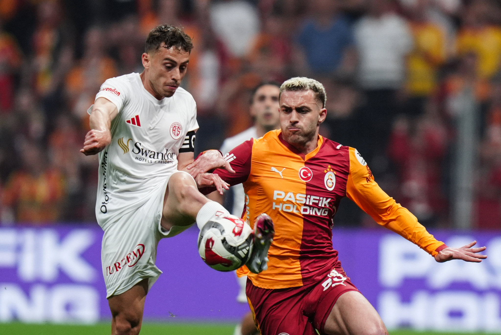 Galatasaray’da Barış Alper Yılmaz için transfer sözü!