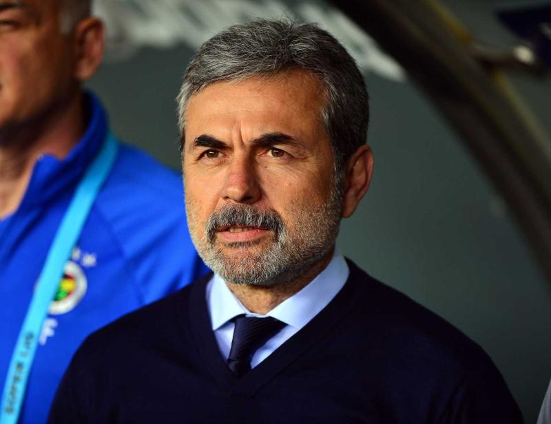 Fenerbahçe’de Aykut Kocaman’ın teknik ekibi netleşti! 3 isimle beraber çalışacak