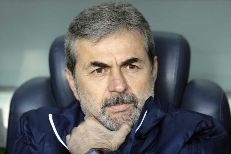 Fenerbahçe’de Aykut Kocaman’ın teknik ekibi netleşti! 3 isimle beraber çalışacak