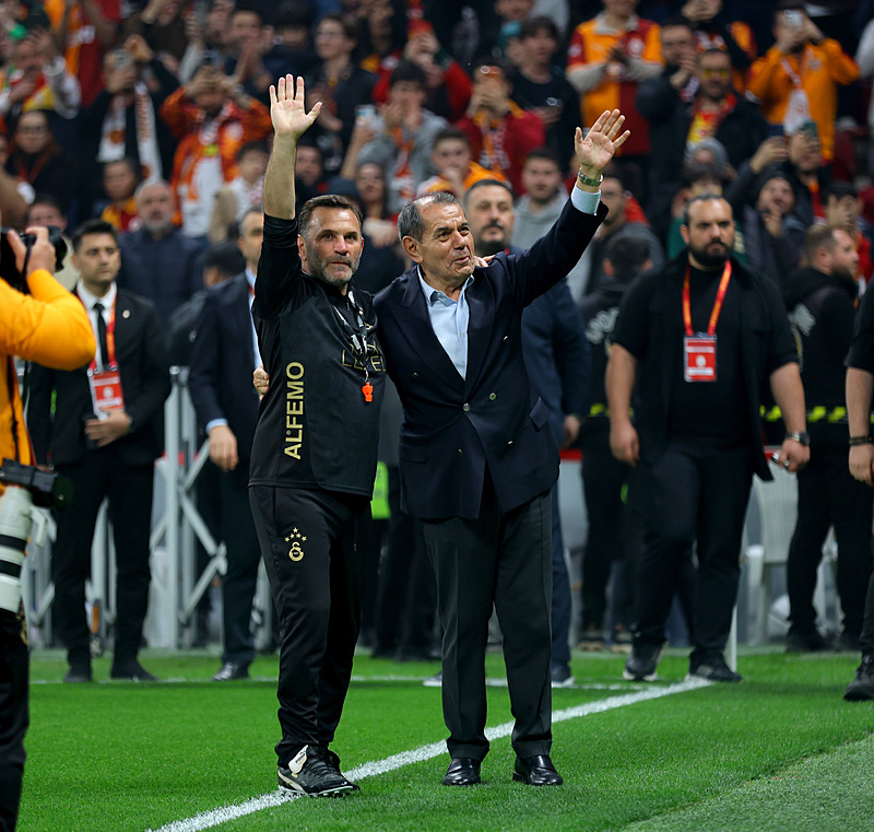TRANSFER HABERİ: Osimhen Galatasaray’dan ayrılacak mı? Dursun Özbek’ten flaş açıklama