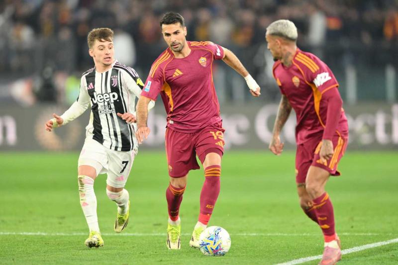 Galatasaray’dan milli yıldıza transfer kancası!