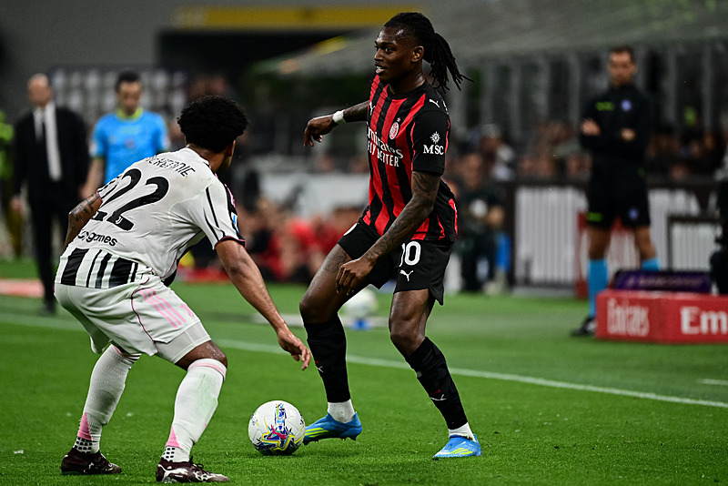 Galatasaray’dan transferde Fenerbahçe’yi şaşırtan Rafael Leao hamlesi!