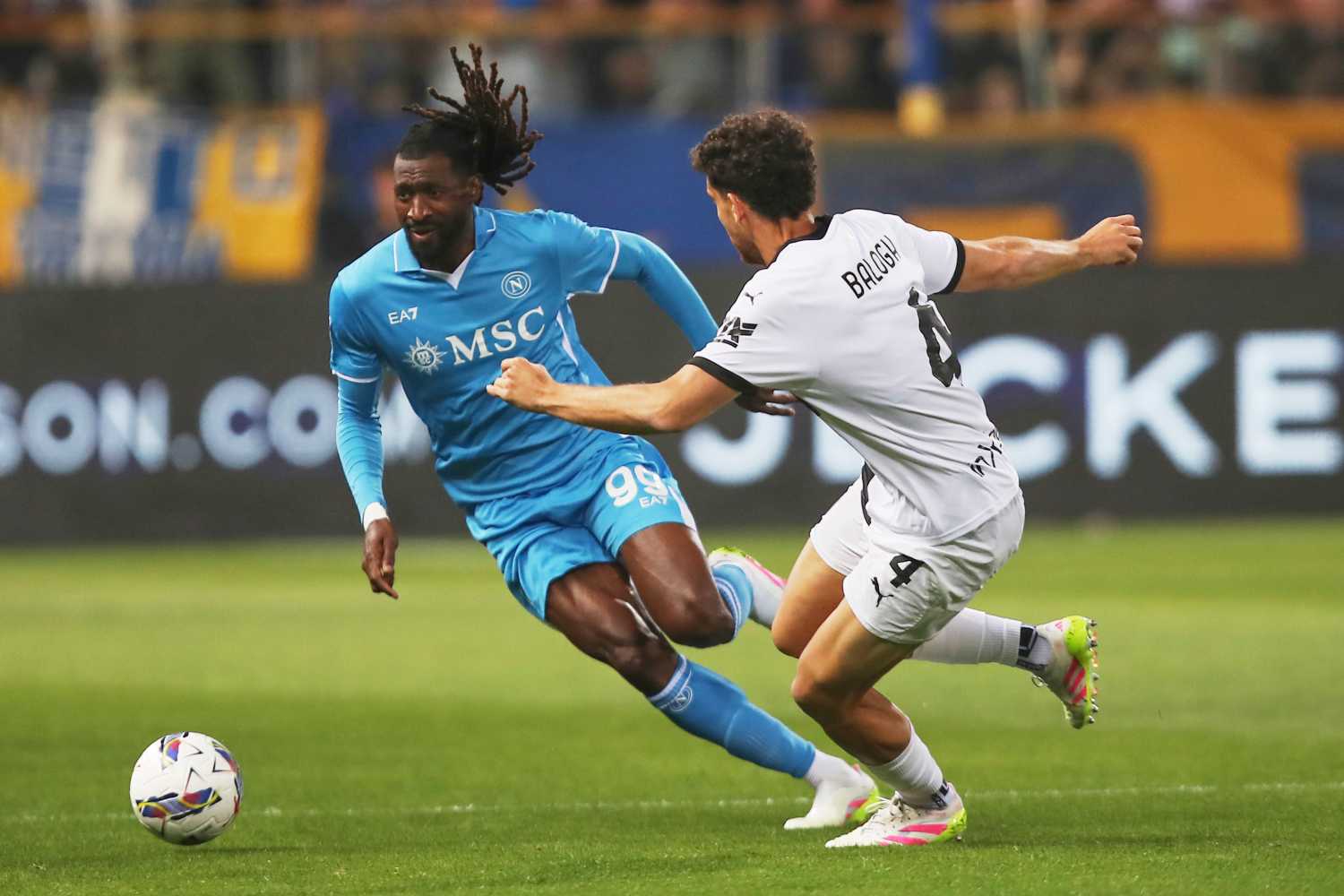 Galatasaray’dan Beşiktaş’a transferde Frank Anguissa çalımı!