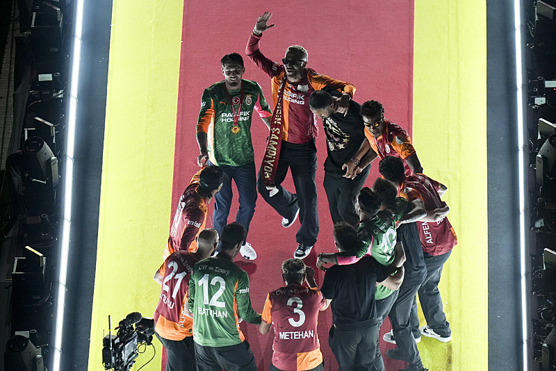 Galatasaray’da büyük değişim! 3 isim için ayrılık kararı