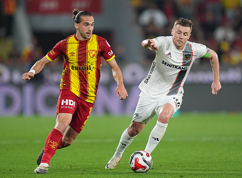 Beşiktaş ve Galatasaray Arda Okan’ın peşinde! İşte transfer yarışında son durum