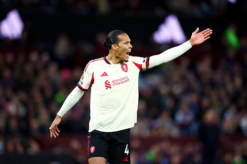 TRANSFER HABERİ: Galatasaray’dan Van Dijk operasyonu!