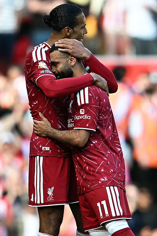 TRANSFER HABERİ: Galatasaray’dan Van Dijk operasyonu!
