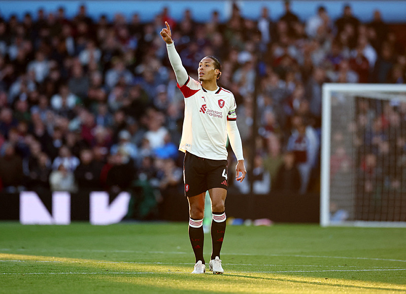 TRANSFER HABERİ: Galatasaray’dan Van Dijk operasyonu!