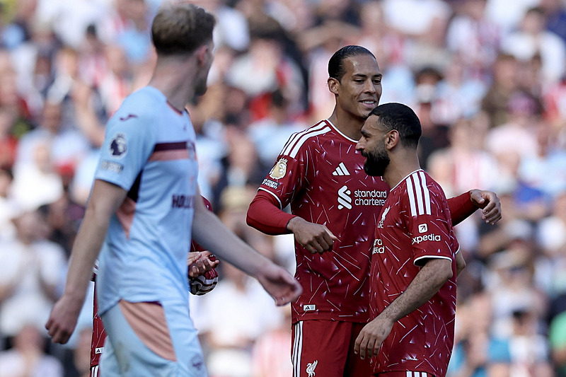 Galatasaray’dan Liverpool’un bir yıldızına daha transfer kancası!