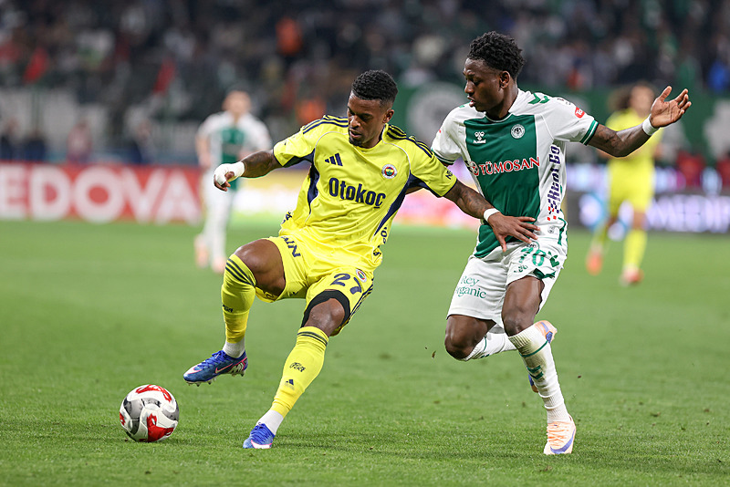 Fenerbahçe’de sağ bek Operasyonu! Semedo’nun yerine yeni hedef