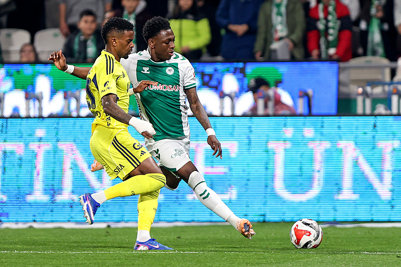 Fenerbahçe’de sağ bek Operasyonu! Semedo’nun yerine yeni hedef
