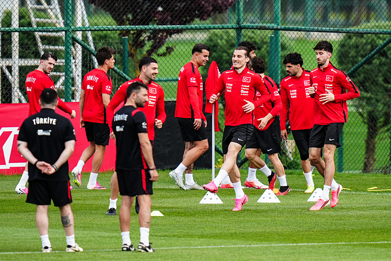 A Milli Takımımız Dünya Kupası öncesi sahada! İşte Montella’nın Kuzey Makedonya maçı 11’i