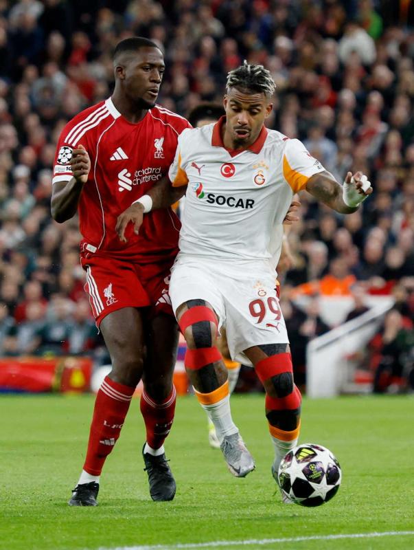 Galatasaray’dan savunmaya Liverpollu yıldız! Herkes Van Dijk’ı beklerken...