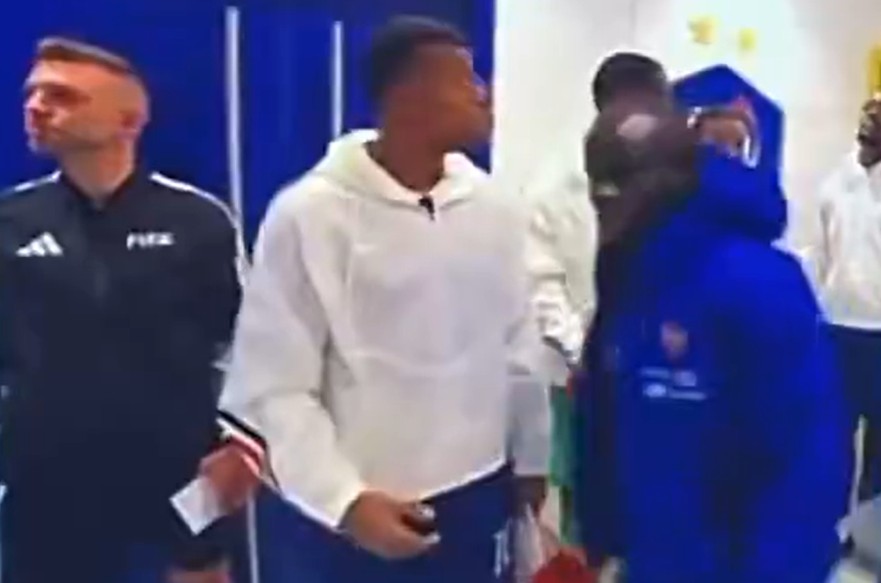 Fenerbahçe’nin yıldızı N’Golo Kante’den Kylian Mbappe’ye olay hareket!