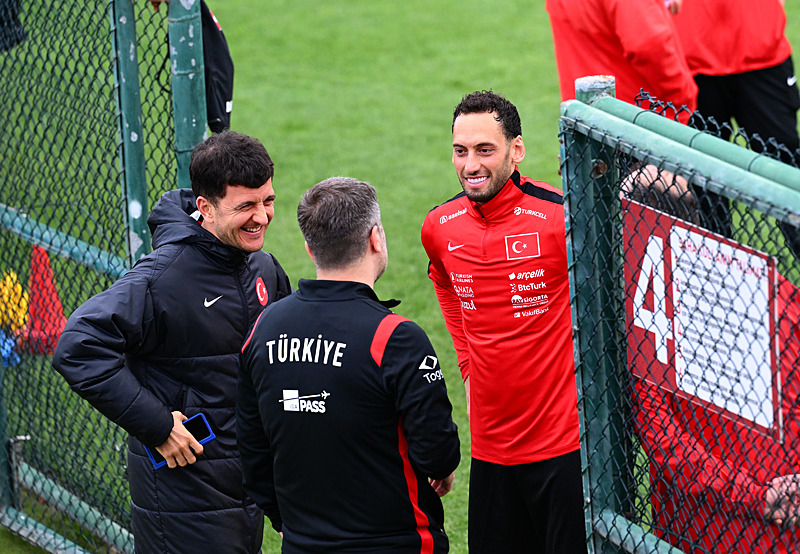 Inter’den Fenerbahçe ve Hakan Çalhanoğlu için resmi açıklama!