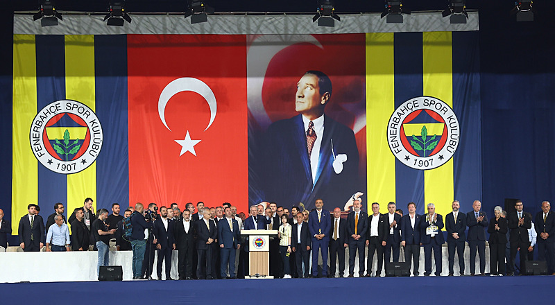 FENERBAHÇE TRANSFER HABERİ: Aziz Yıldırım’dan flaş Hakan Çalhanoğlu hamlesi!