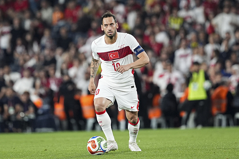 FENERBAHÇE TRANSFER HABERİ: Aziz Yıldırım’dan flaş Hakan Çalhanoğlu hamlesi!