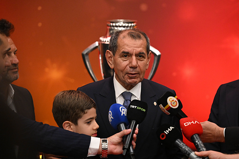 Osimhen Galatasaray’dan ayrılacak mı? Dursun Özbek açıkladı