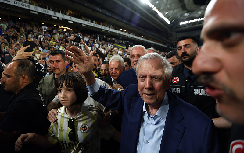 Fenerbahçe’de flaş Aykut Kocaman gelişmesi! Başkan Aziz Yıldırım...
