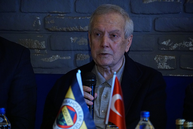 Serhou Guirassy Fenerbahçe’ye transfer olacak mı? Menajeri resmen açıkladı!