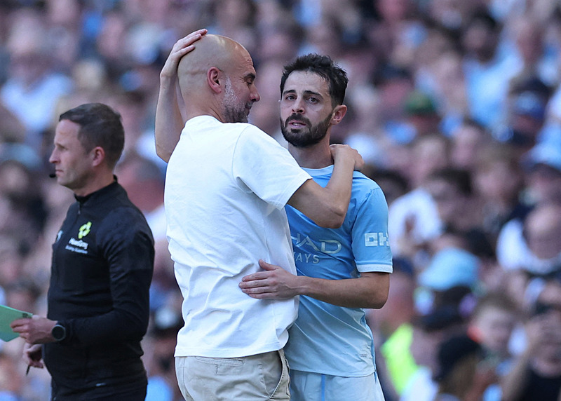 TRANSFER HABERİ: Galatasaray’a Bernardo Silva’dan kötü haber! İşte yeni takımı