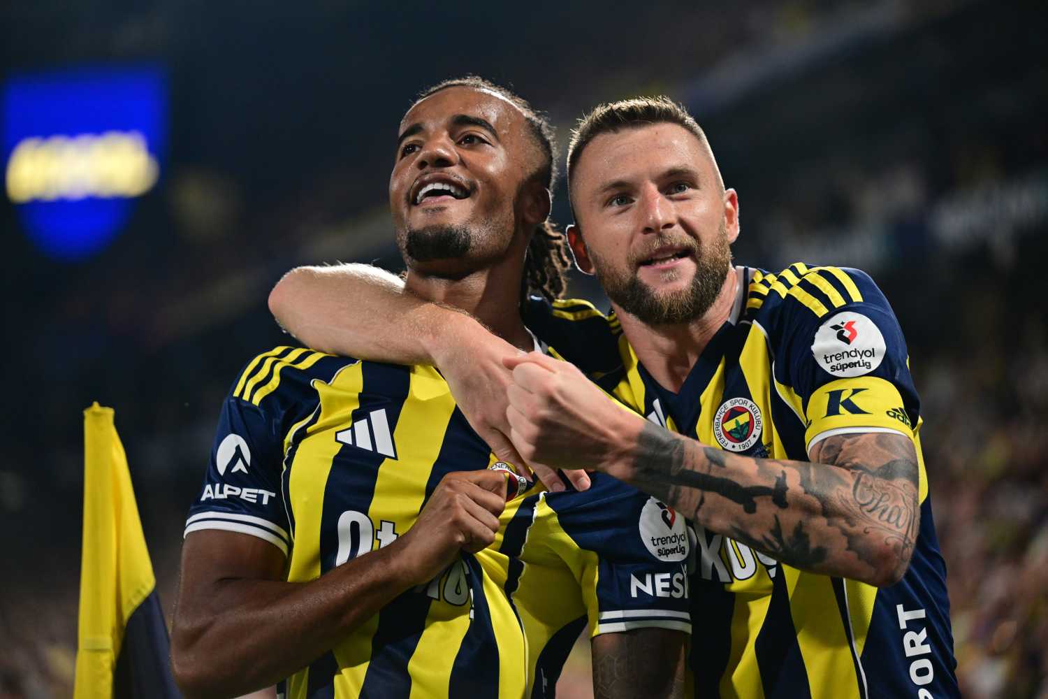 TRANSFER HABERİ: Fenerbahçe’den sol bek bombası! Eğer Archie Brown ayrılırsa...