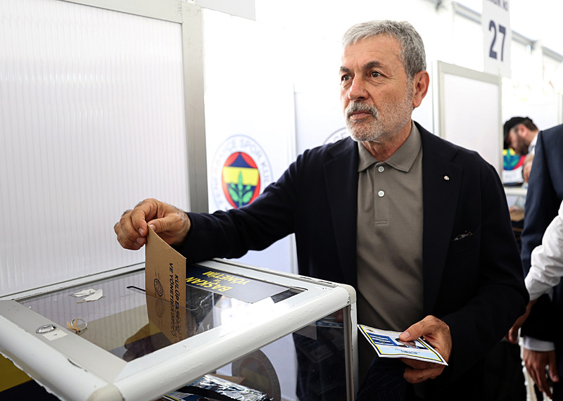 Fenerbahçe’de Aykut Kocaman’ın teknik ekibi belli oluyor!